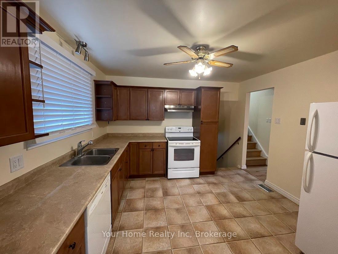 67 Silver Aspen Crescent S, Kitchener, Ontario  N2N 1H5 - Photo 6 - X12025063
