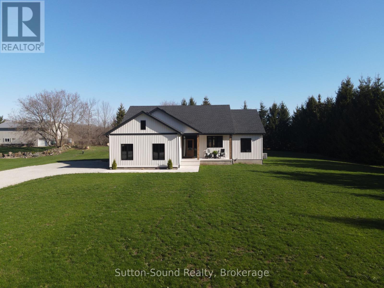 102175 Grey Rd 5, Georgian Bluffs, Ontario  N4K 5N5 - Photo 3 - X12025080