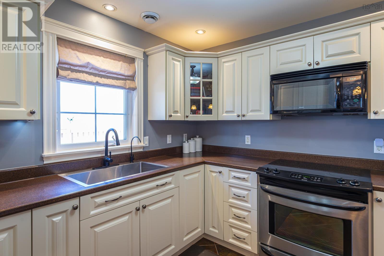 184 Gabriel Road, Falmouth, Nova Scotia  B0P 1P0 - Photo 15 - 202505112