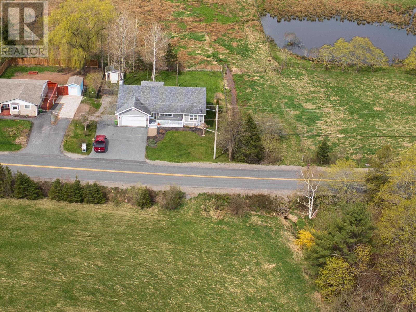 184 Gabriel Road, Falmouth, Nova Scotia  B0P 1P0 - Photo 3 - 202505112