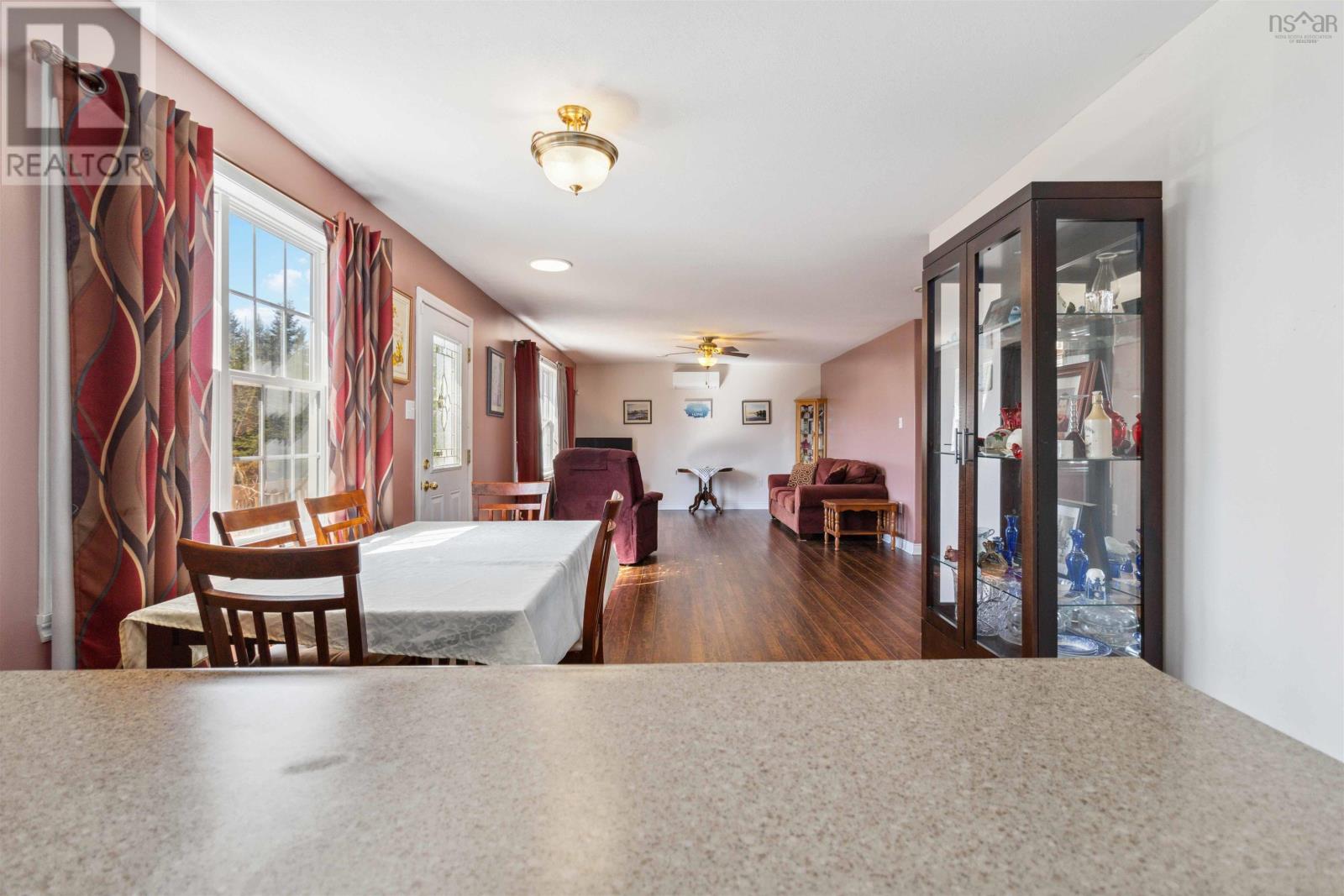 8491 St Margarets Bay Road, Black Point, Nova Scotia  B0J 1B0 - Photo 16 - 202505117