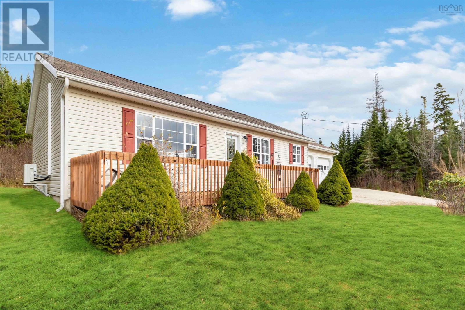 8491 St Margarets Bay Road, Black Point, Nova Scotia  B0J 1B0 - Photo 2 - 202505117