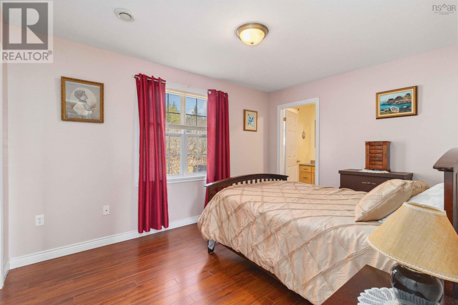 8491 St Margarets Bay Road, Black Point, Nova Scotia  B0J 1B0 - Photo 21 - 202505117