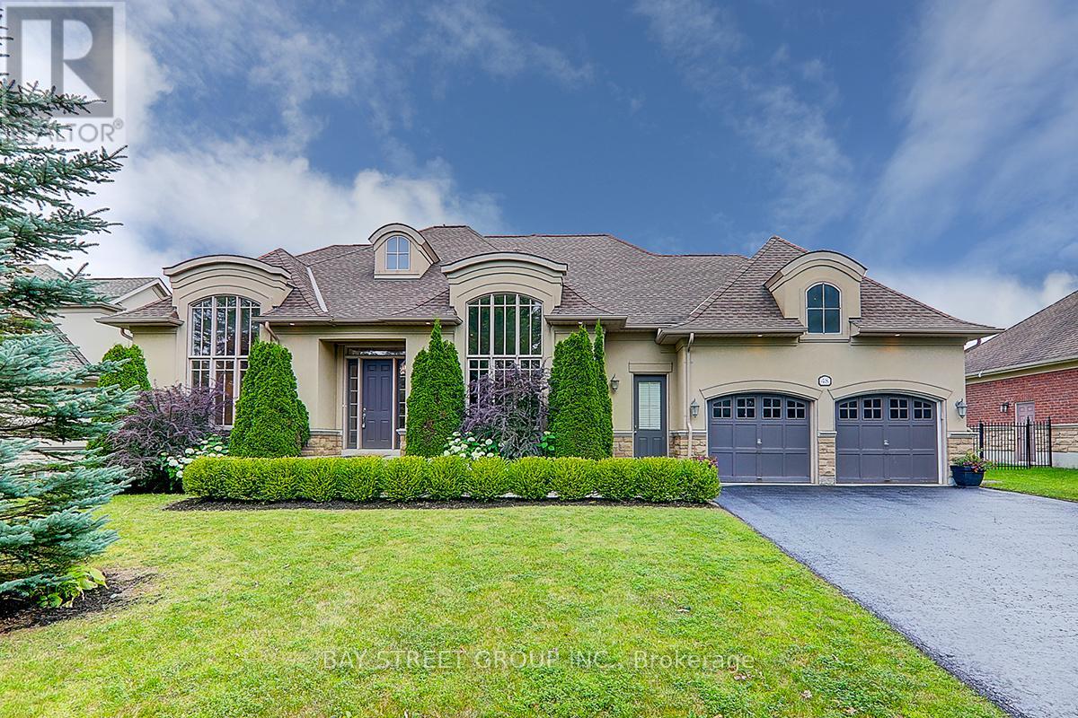 48 Country Club Crescent, Uxbridge, Ontario  L9P 0B8 - Photo 2 - N12025033