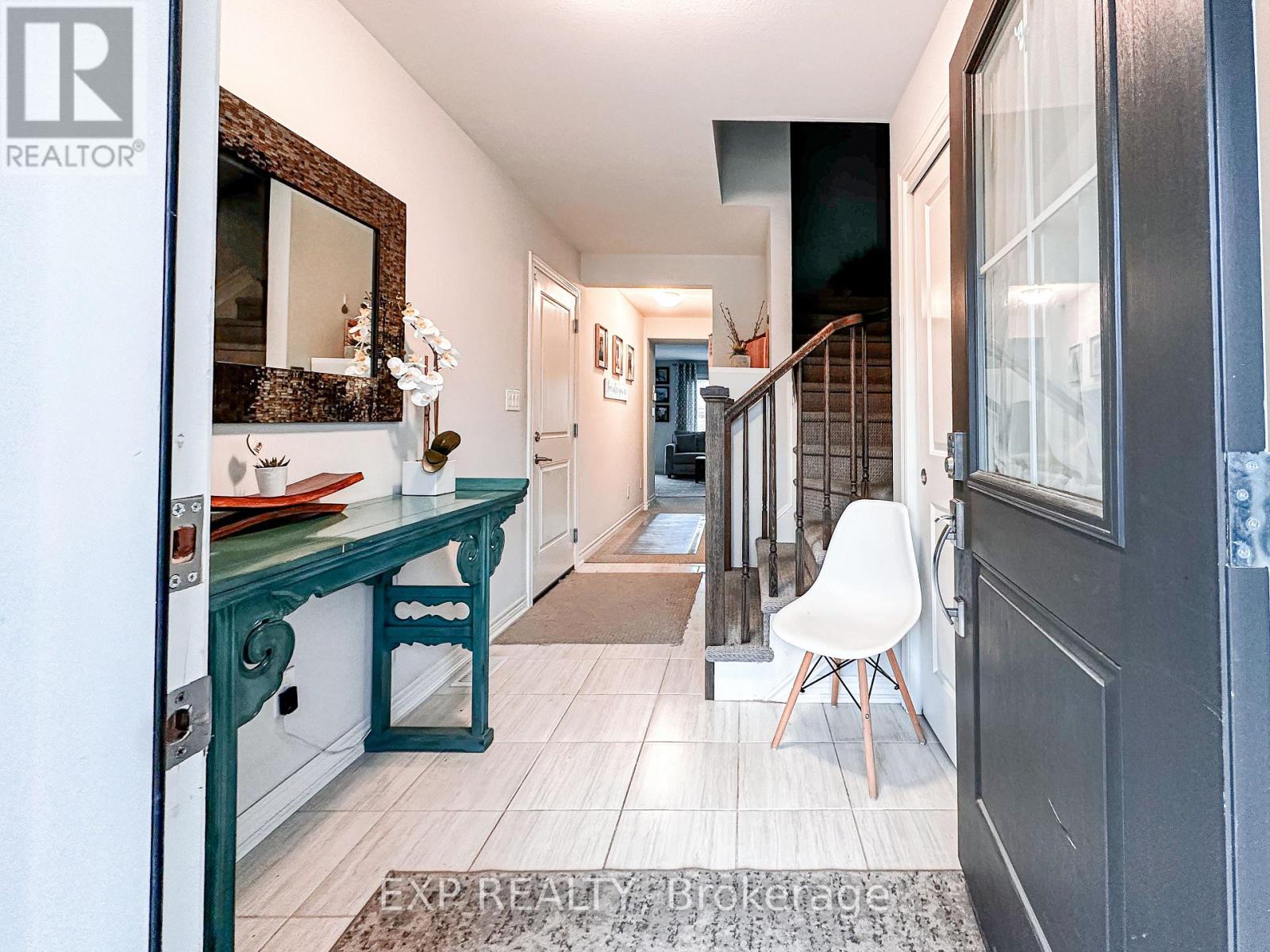 Property at 147 HERON STREET image 3