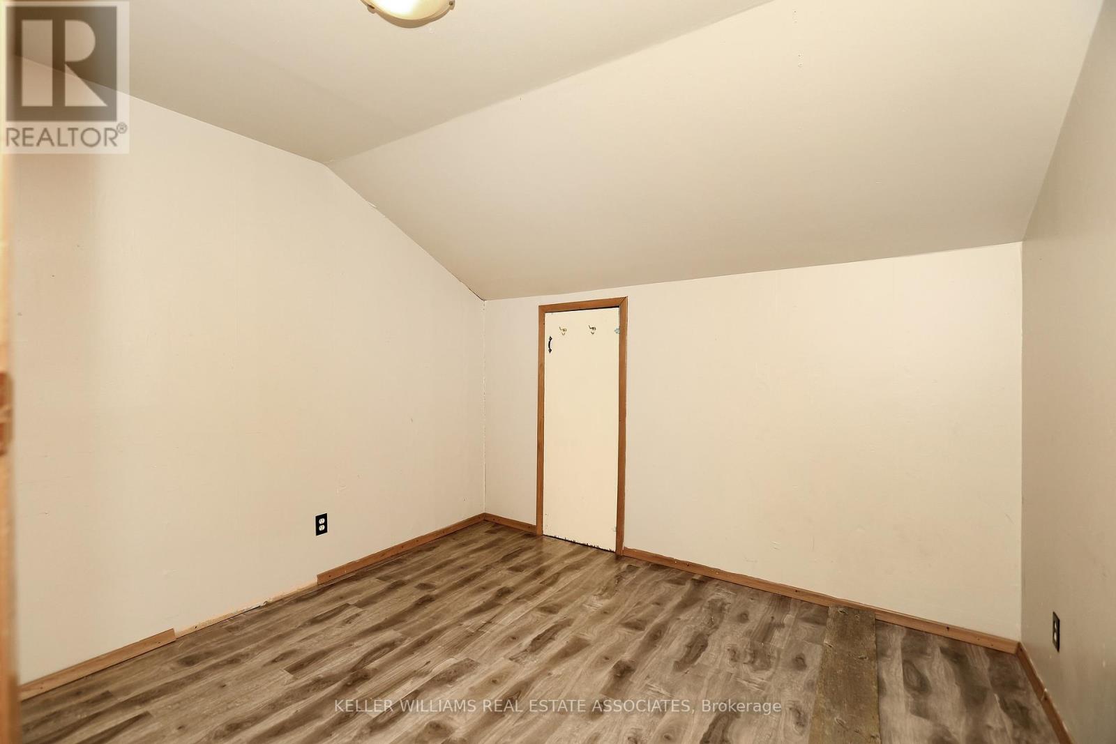 329 Josephine Street W, North Huron, Ontario  N0G 2W0 - Photo 15 - X12025073
