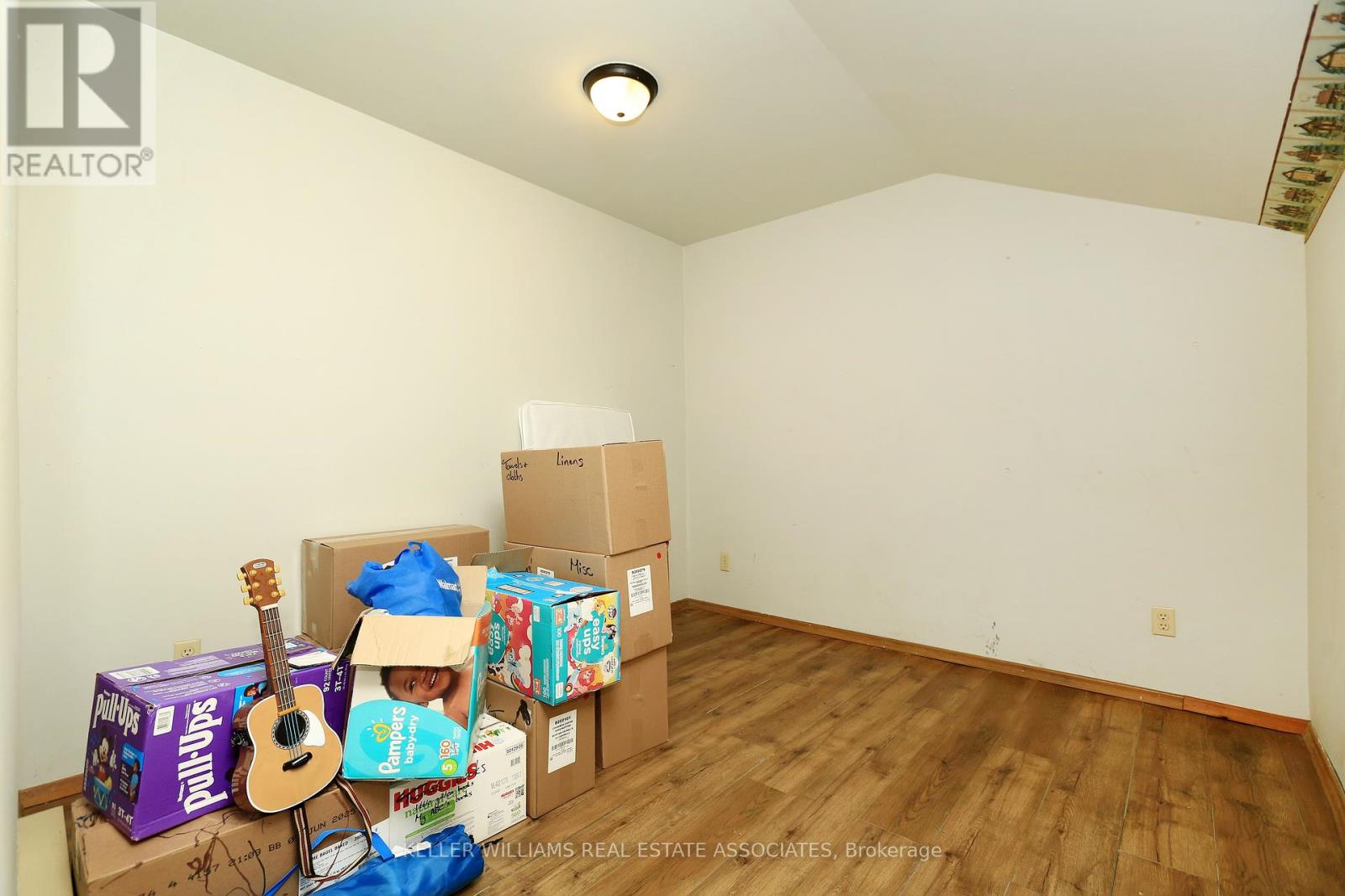 329 Josephine Street W, North Huron, Ontario  N0G 2W0 - Photo 6 - X12025073