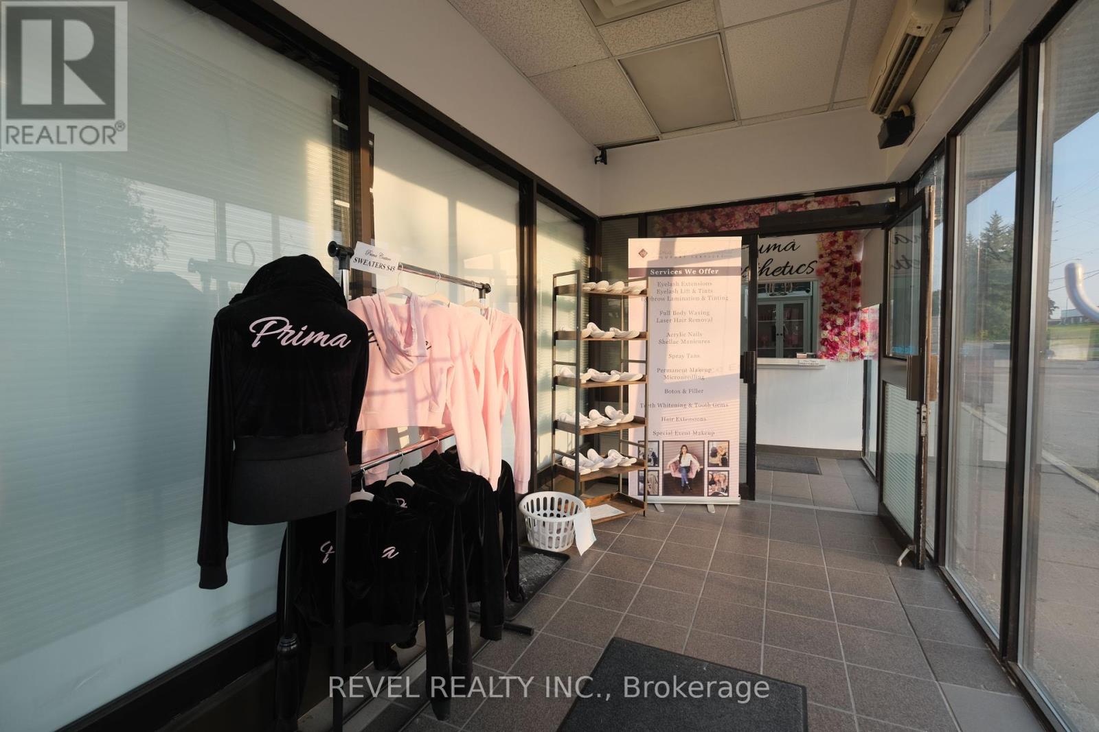 1b - 350 Wentworth Street E, Oshawa (Farewell), Ontario  L1H 7R7 - Photo 3 - E12025104