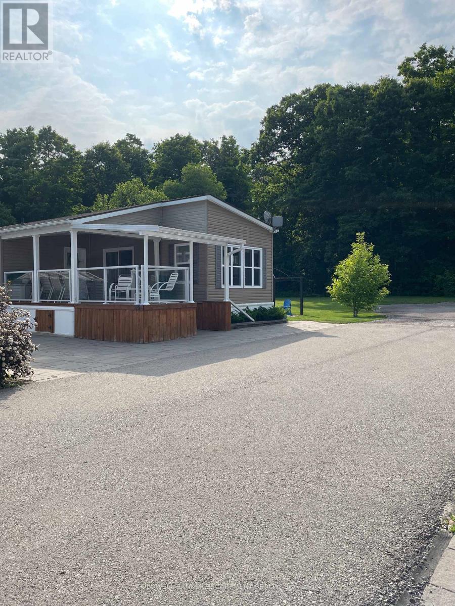 19 Cedar St. - 4449 Milburough Line, Burlington, Ontario  L7P 0C5 - Photo 1 - W11963235