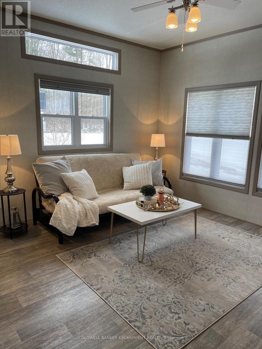 19 Cedar St. - 4449 Milburough Line, Burlington, Ontario  L7P 0C5 - Photo 8 - W11963235