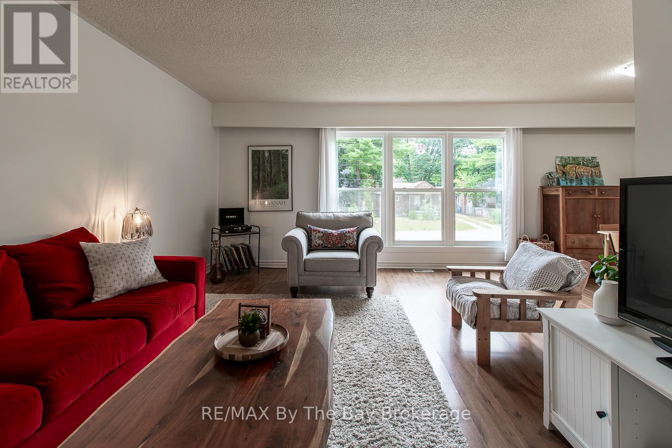 160 Melrose Avenue, Wasaga Beach, Ontario  L9Z 2T1 - Photo 12 - S12025109