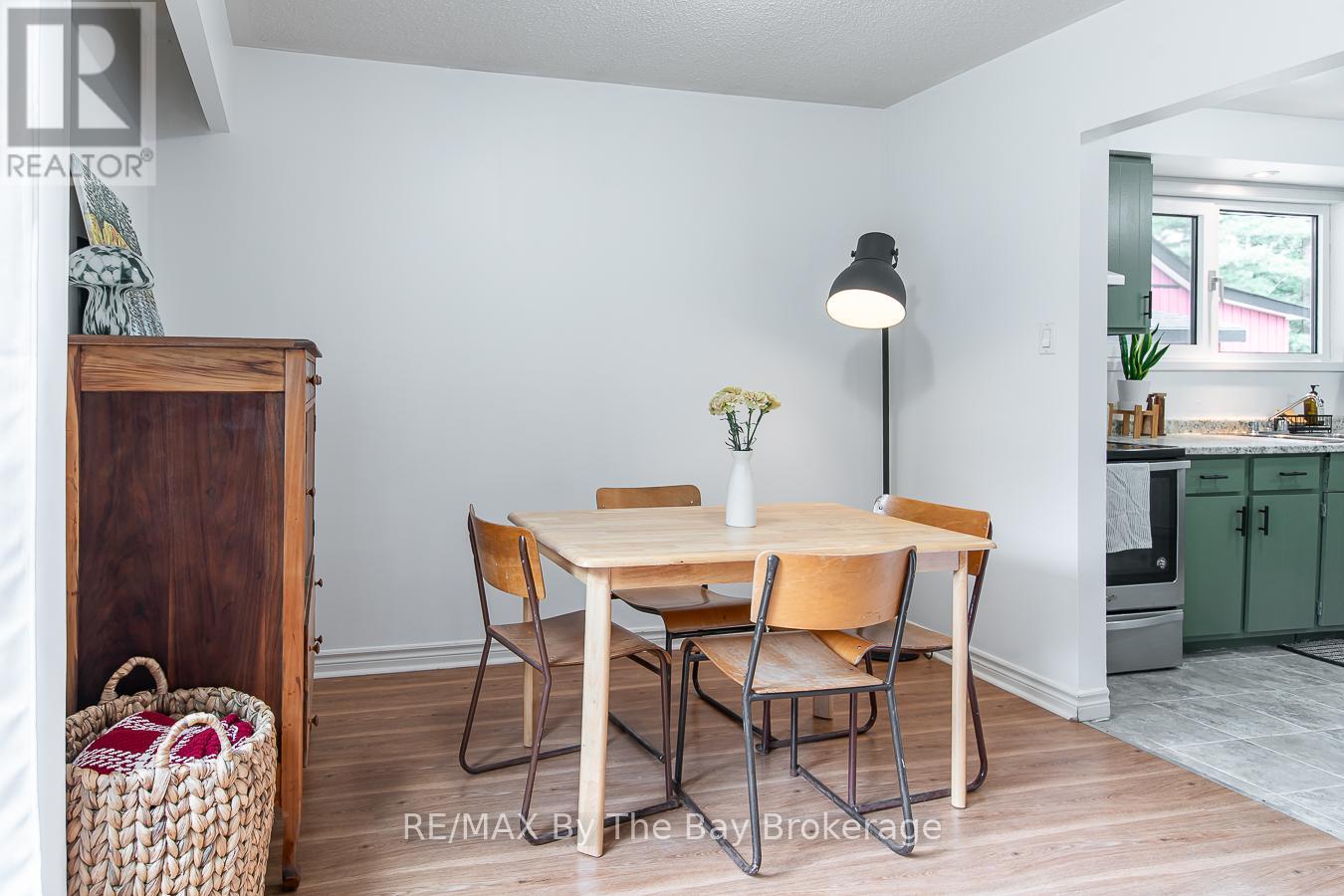 160 Melrose Avenue, Wasaga Beach, Ontario  L9Z 2T1 - Photo 17 - S12025109