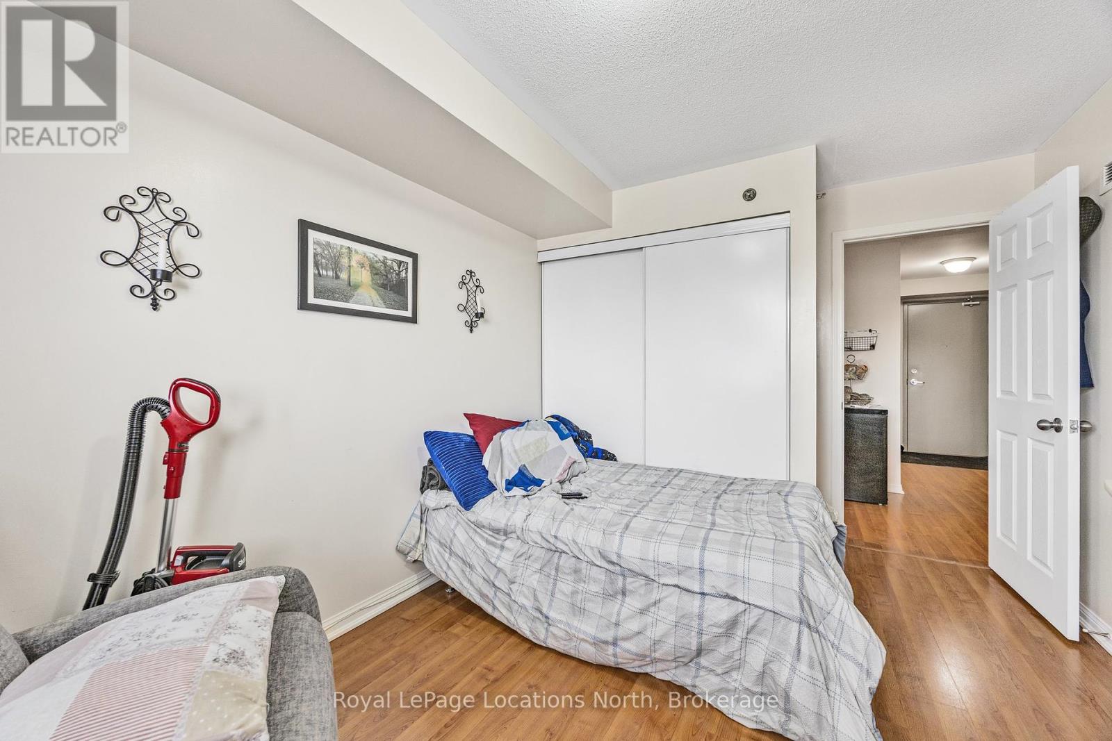 308 - 16 Westbury Road, Wasaga Beach, Ontario  L9Z 2N7 - Photo 16 - S12025119