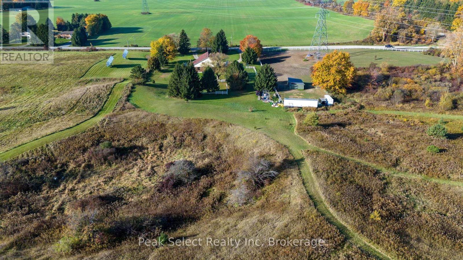 20076 Cherry Hill Road, Thames Centre, Ontario  N0M 2M0 - Photo 29 - X12025121