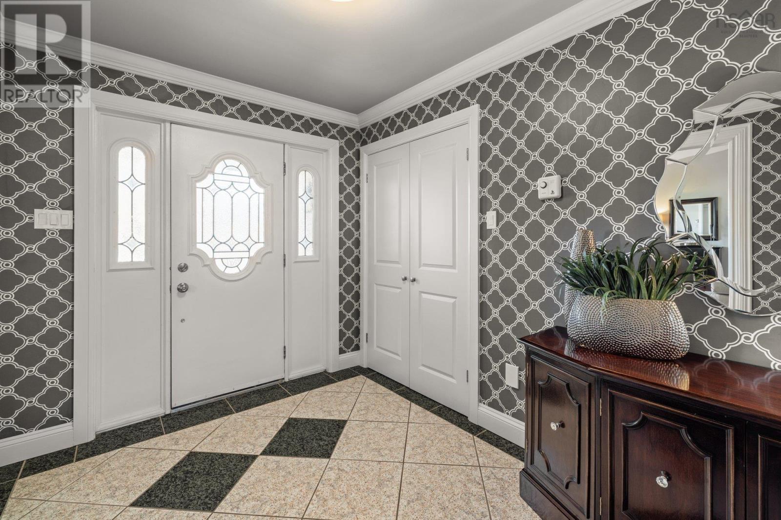 7 Lexington Avenue, Dartmouth, Nova Scotia  B2X 3L9 - Photo 2 - 202505115