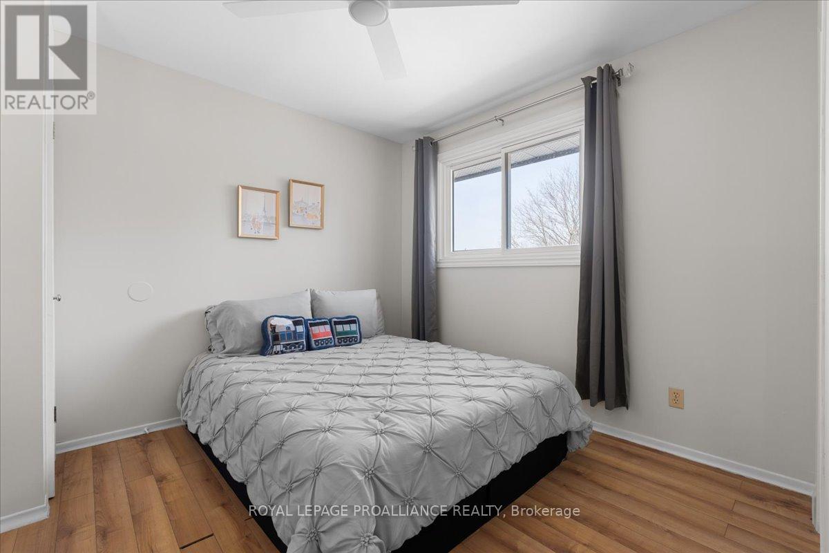 267 County Road 28, Prince Edward County, Ontario  K8N 4Z7 - Photo 21 - X12025144