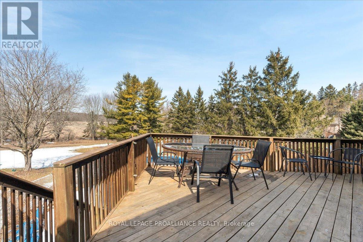 267 County Road 28, Prince Edward County, Ontario  K8N 4Z7 - Photo 38 - X12025144