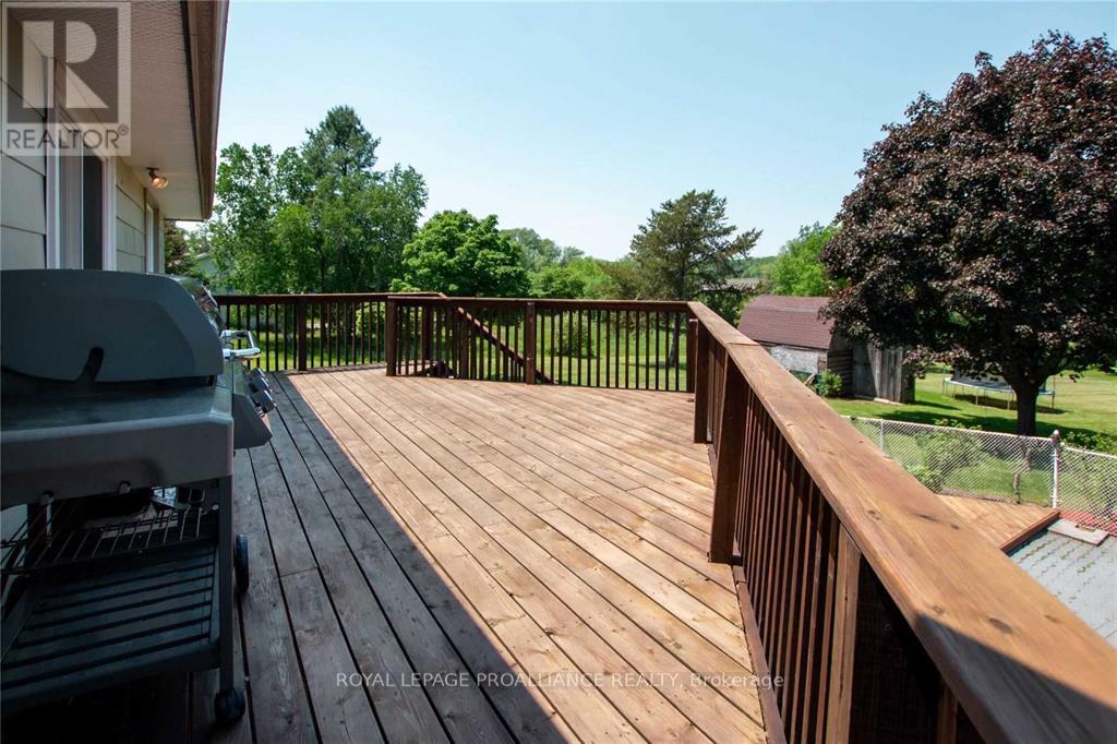 267 County Road 28, Prince Edward County, Ontario  K8N 4Z7 - Photo 42 - X12025144