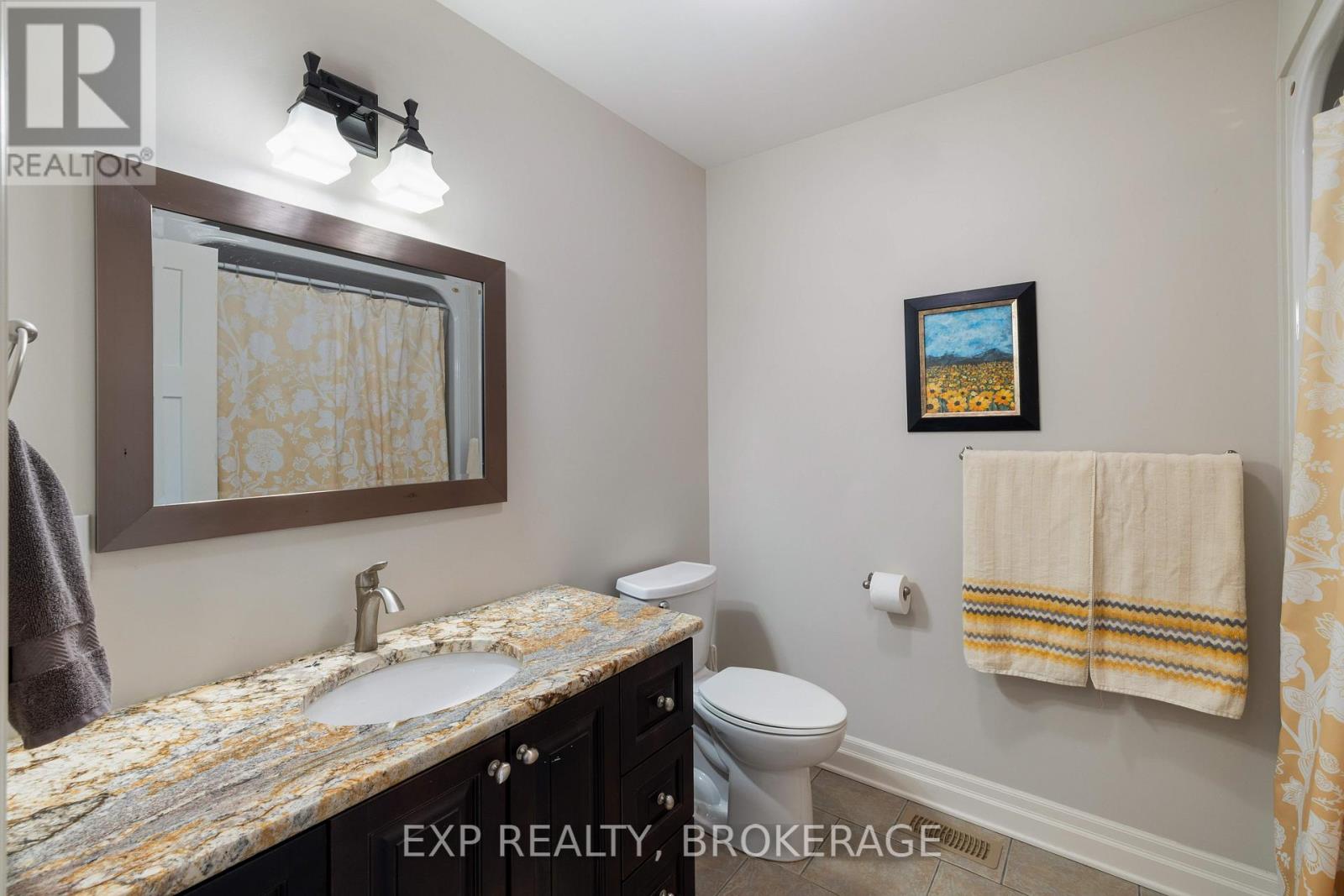 132 Kildare Avenue, Loyalist, Ontario  K7N 1Z5 - Photo 35 - X12025143