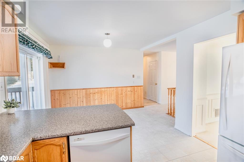 17 Mayfair Drive, Barrie, Ontario  L4N 6Y7 - Photo 11 - 40701627