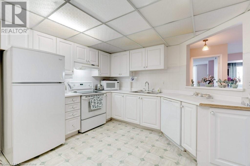 5080 Pinedale Avenue Unit# 207, Burlington, Ontario  L7L 5V7 - Photo 8 - 40699149
