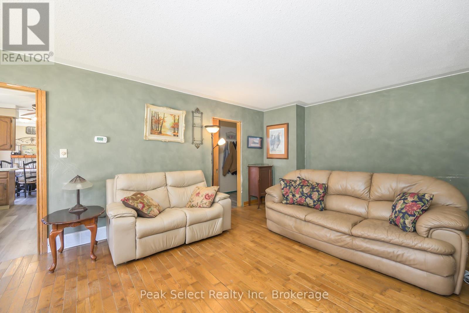 20076 Cherry Hill Road, Thames Centre, Ontario  N0M 2M0 - Photo 15 - X12025175