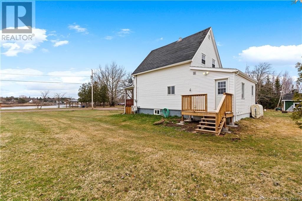 8 Station Street, Port Elgin, New Brunswick  E4M 1C7 - Photo 2 - NB114292