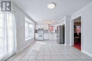 39 Roy Rainey Avenue, Markham, Ontario  L6E 2B5 - Photo 11 - N12025181