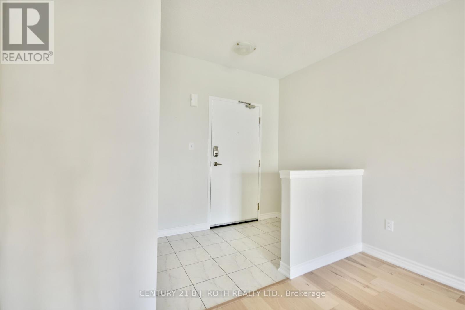 Property at 205 - 39 FERNDALE DRIVE S image 2