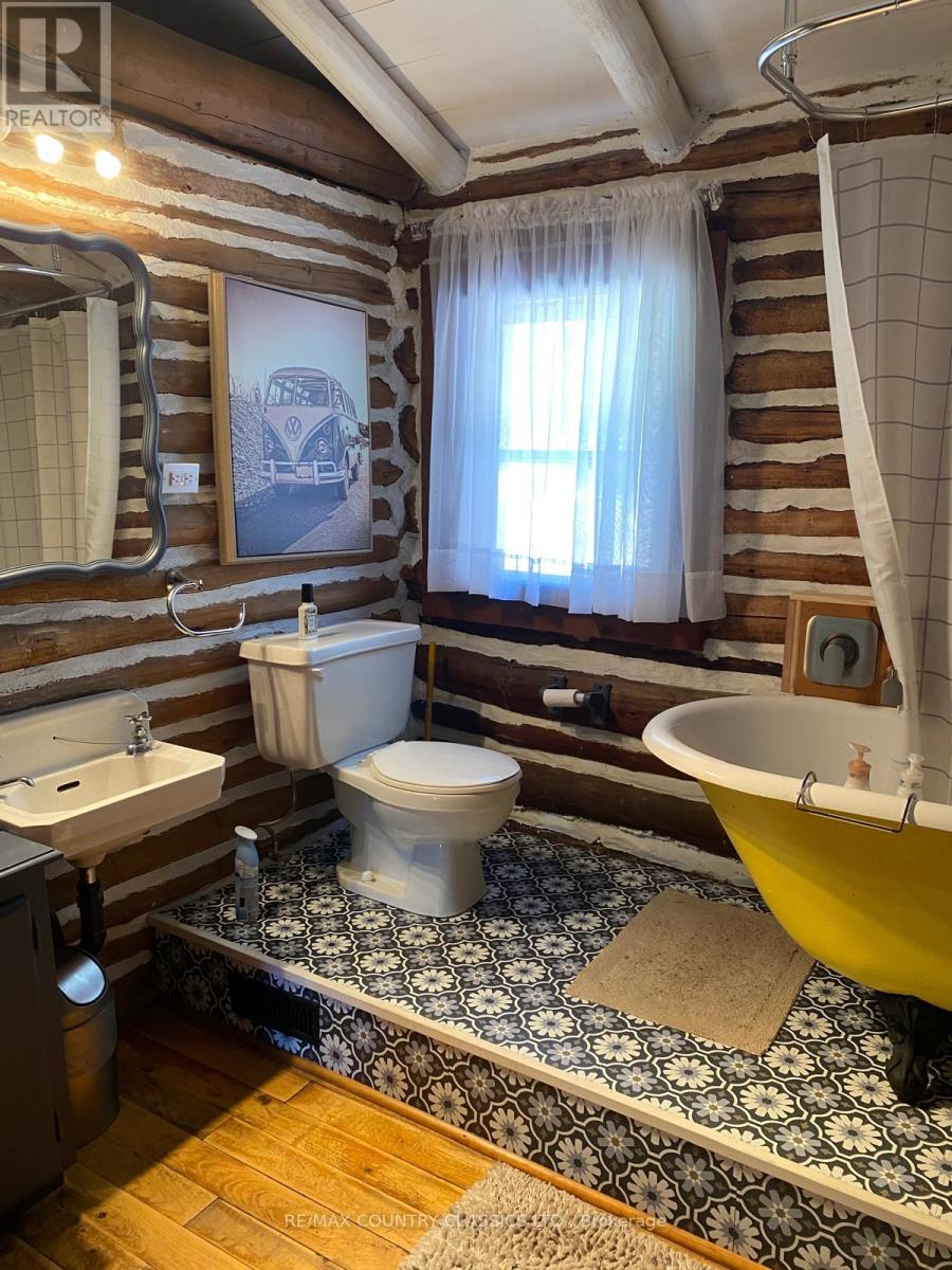 139 Spence Road, North Kawartha, Ontario  K0L 1A0 - Photo 12 - X12025266