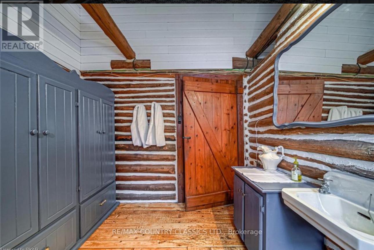 139 Spence Road, North Kawartha, Ontario  K0L 1A0 - Photo 17 - X12025266