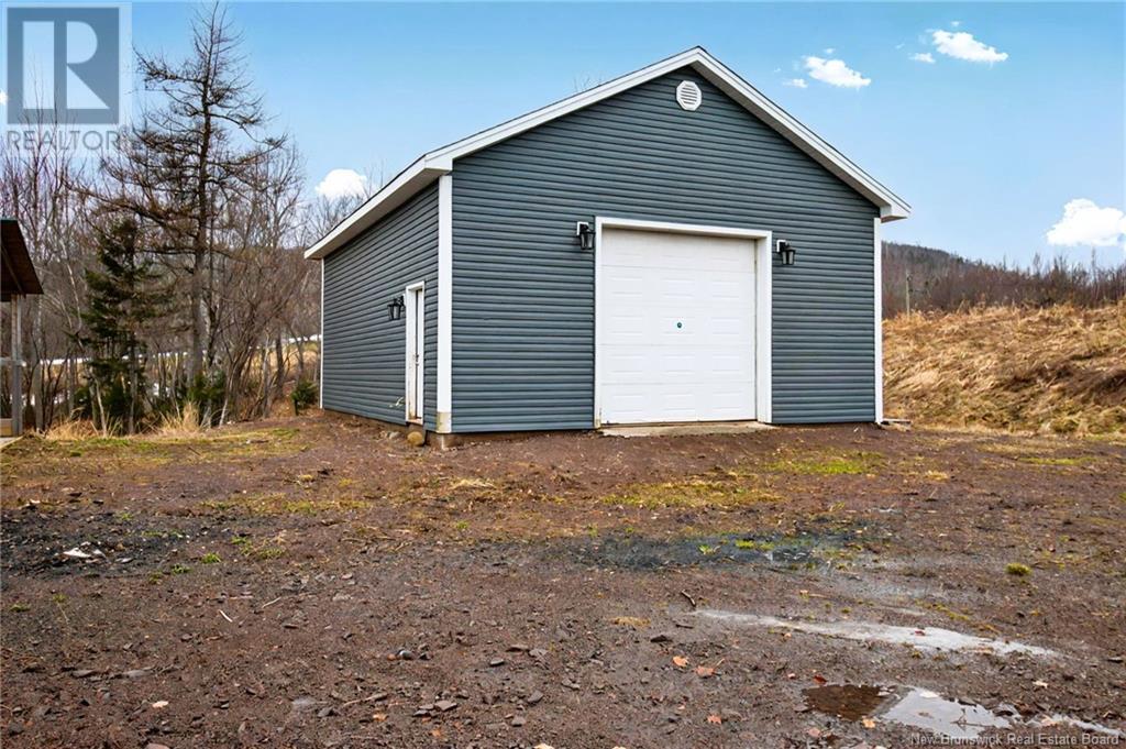 Property at 830 Gorge Road image 2