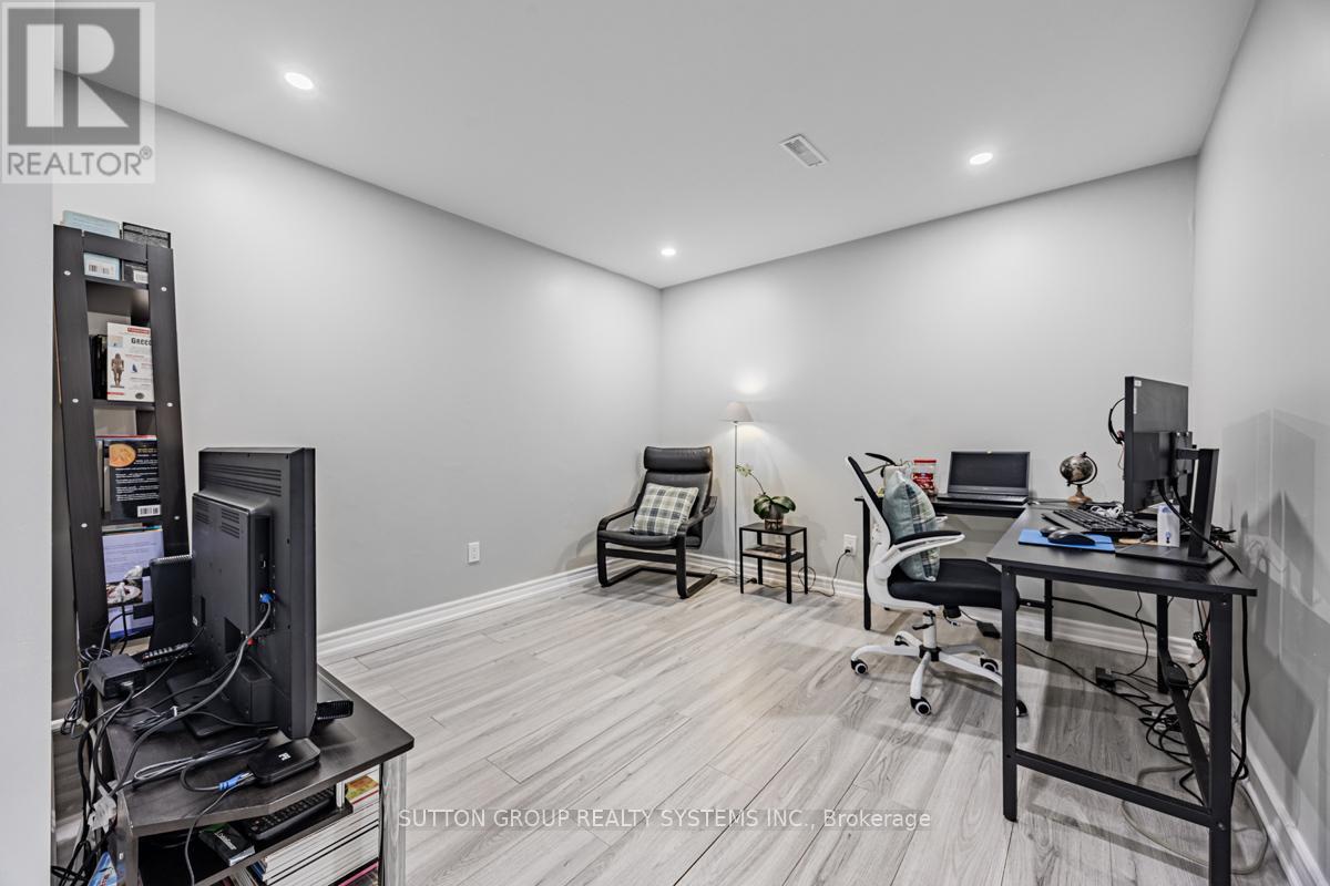 12 Sachems Place, Toronto, Ontario  M1B 1E6 - Photo 23 - E12025289