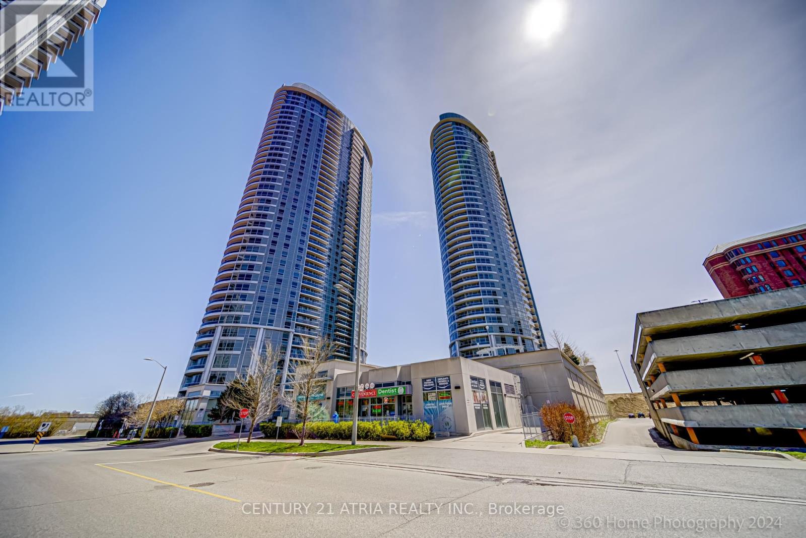 2015 - 135 Village Green Square, Toronto, Ontario  M1S 0G4 - Photo 1 - E12025298