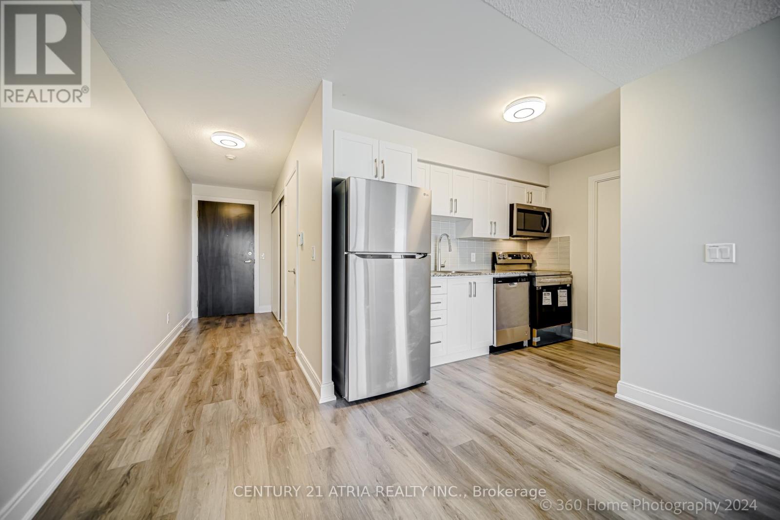 2015 - 135 Village Green Square, Toronto, Ontario  M1S 0G4 - Photo 6 - E12025298