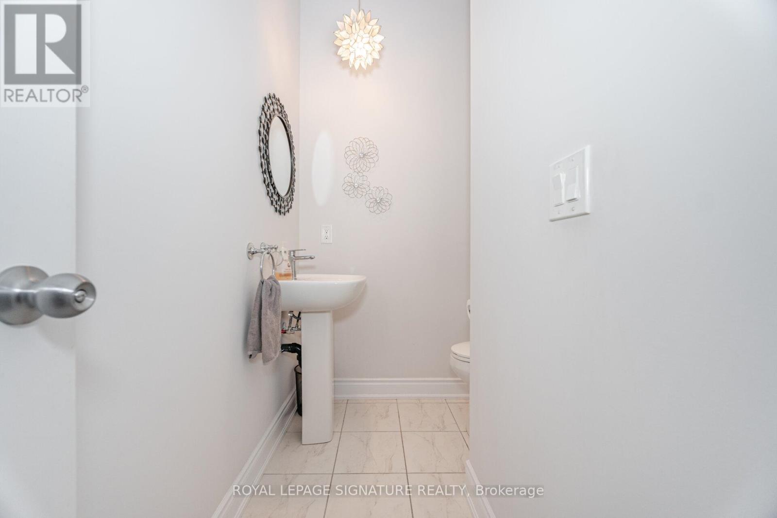 8325 Islington Avenue, Vaughan, Ontario  L4L 1X1 - Photo 16 - N12025251