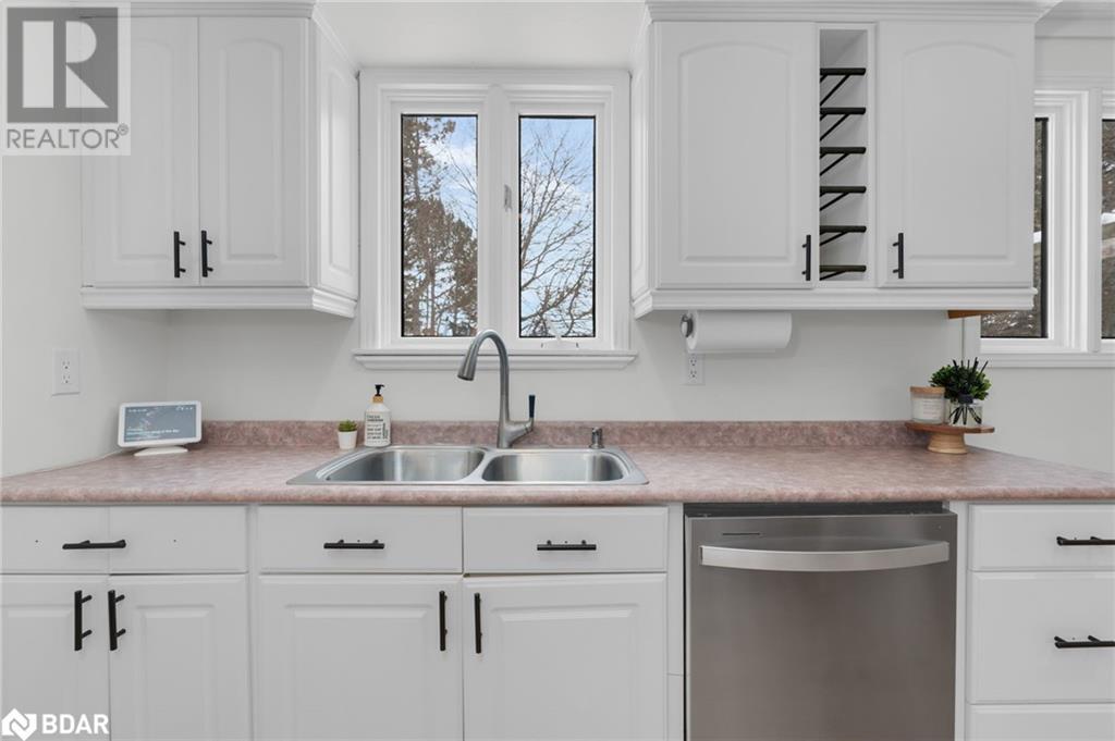 203 Camilla Crescent, Thornton, Ontario  L0L 2N0 - Photo 15 - 40697411