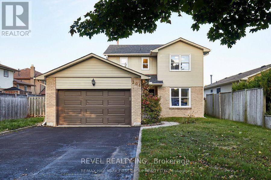 Property at 201 EASTLAWN STREET image 1