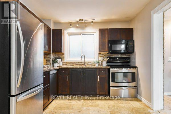 201 Eastlawn Street, Oshawa, Ontario  L1H 8J2 - Photo 11 - E12025320