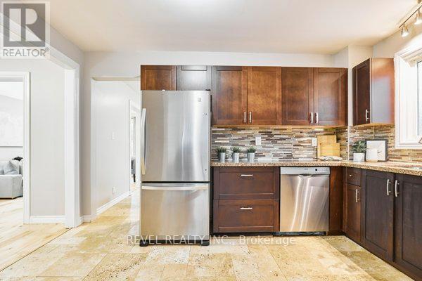 201 Eastlawn Street, Oshawa, Ontario  L1H 8J2 - Photo 12 - E12025320