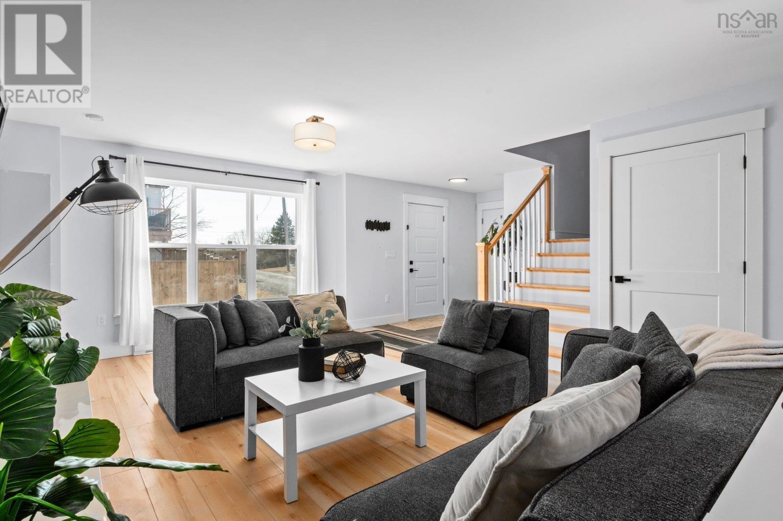 54 Schultz Street, Lower Sackville, Nova Scotia  B4C 1G8 - Photo 10 - 202505132