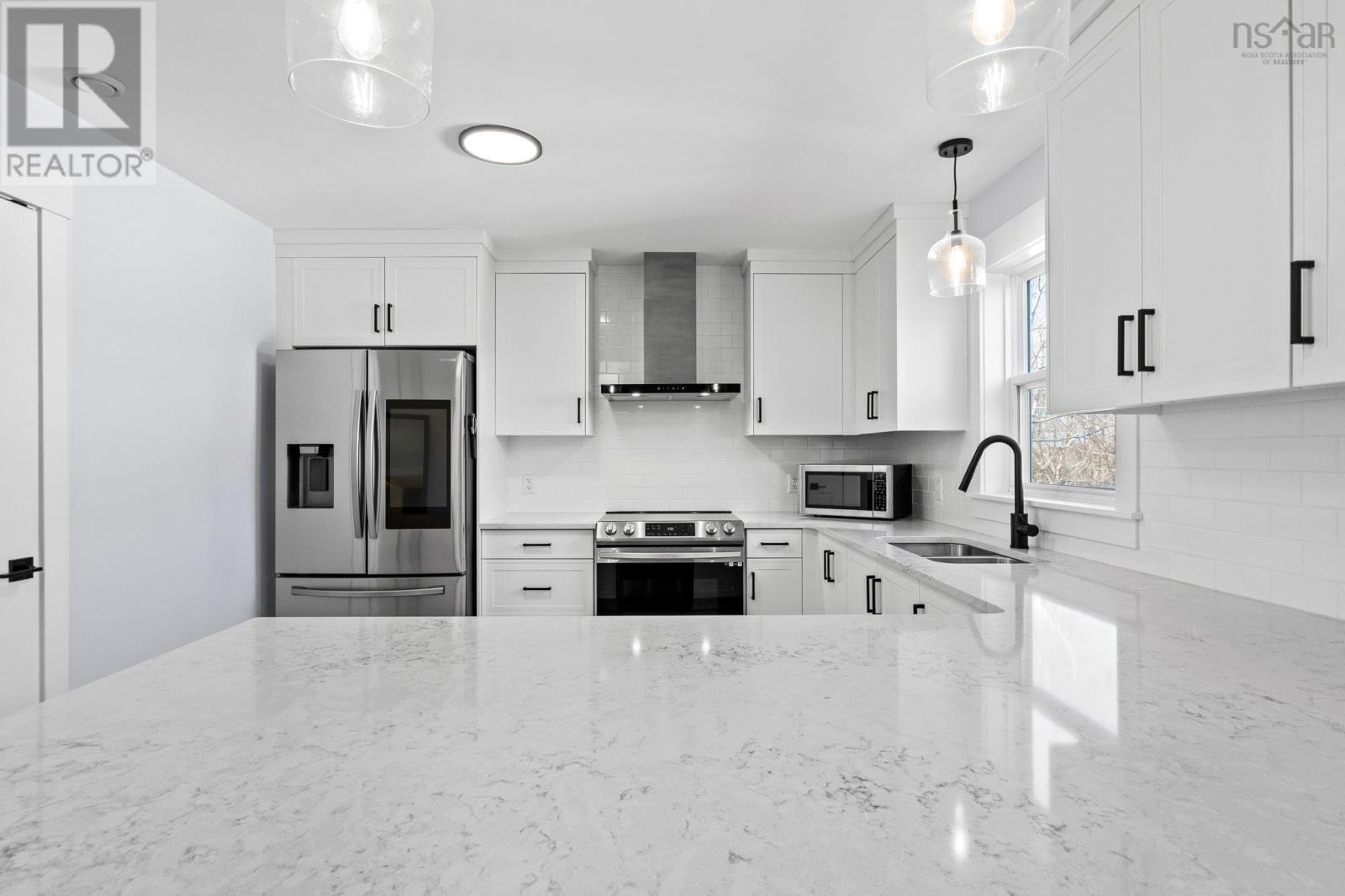 54 Schultz Street, Lower Sackville, Nova Scotia  B4C 1G8 - Photo 19 - 202505132