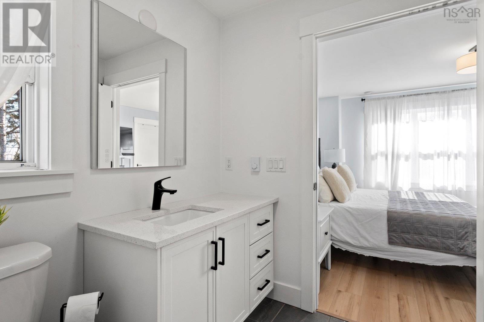 54 Schultz Street, Lower Sackville, Nova Scotia  B4C 1G8 - Photo 26 - 202505132