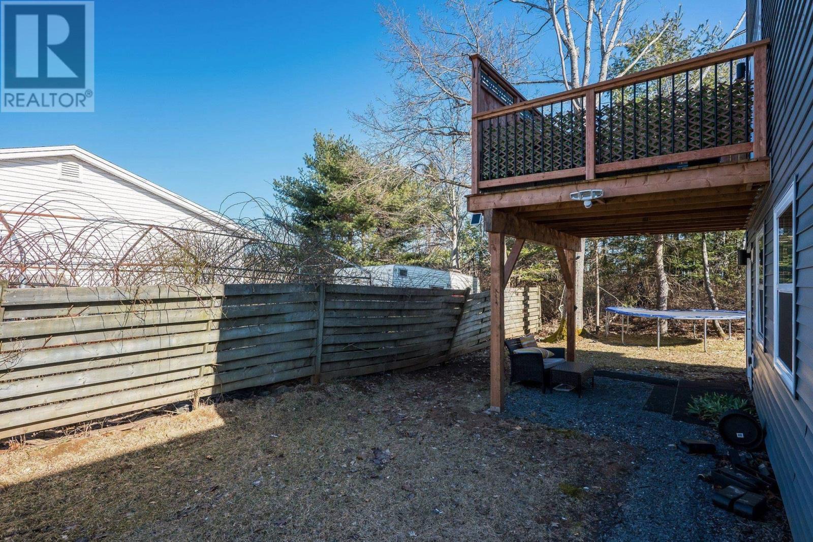 54 Schultz Street, Lower Sackville, Nova Scotia  B4C 1G8 - Photo 37 - 202505132