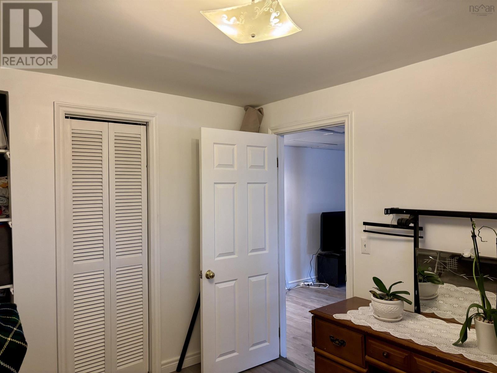 177 Lamond Street, Sydney Mines, Nova Scotia  B1V 1W1 - Photo 18 - 202505155