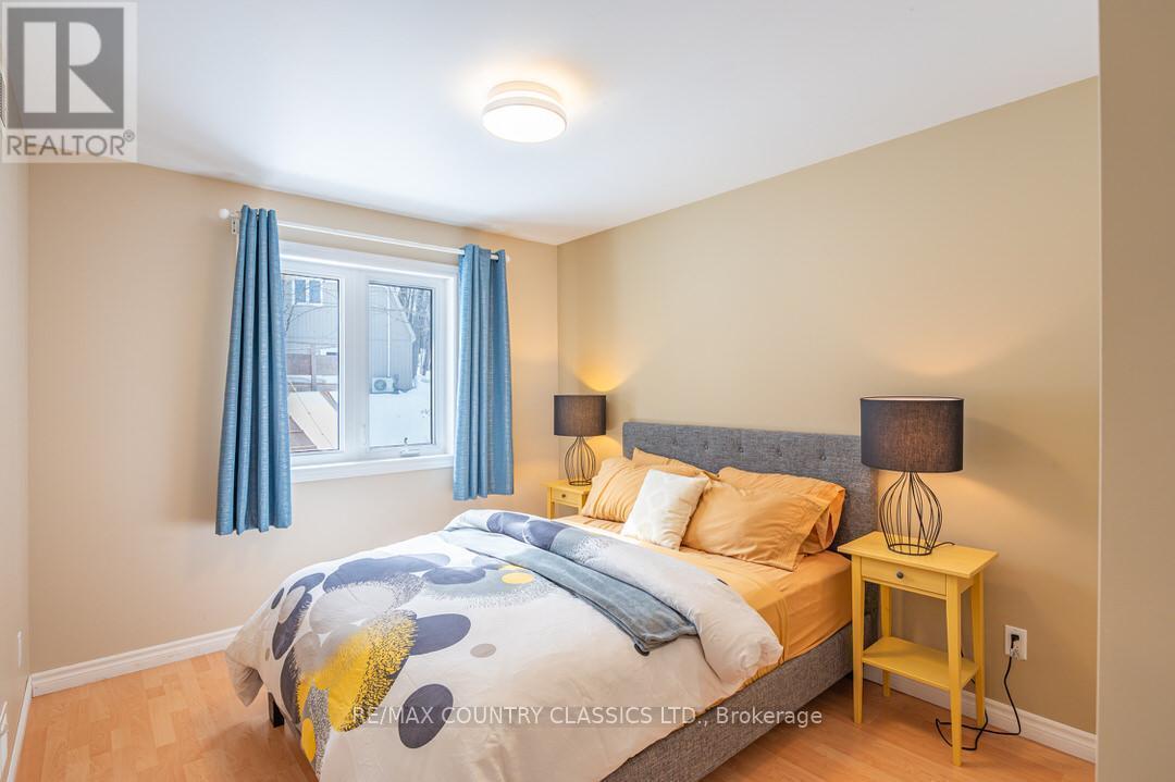 782 Standish Lane, North Kawartha, Ontario  K0L 1A0 - Photo 17 - X12025351