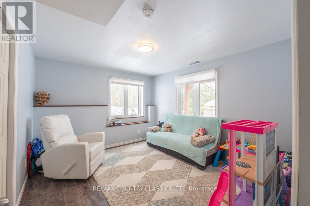 782 Standish Lane, North Kawartha, Ontario  K0L 1A0 - Photo 36 - X12025351