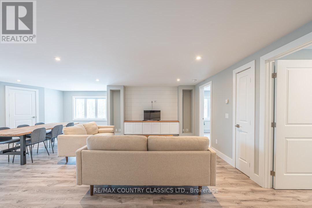 782 Standish Lane, North Kawartha, Ontario  K0L 1A0 - Photo 46 - X12025351