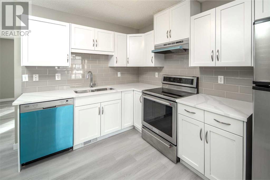 99 Saddlebrook Point Ne, Calgary, Alberta  T3J 0G3 - Photo 2 - A2198680