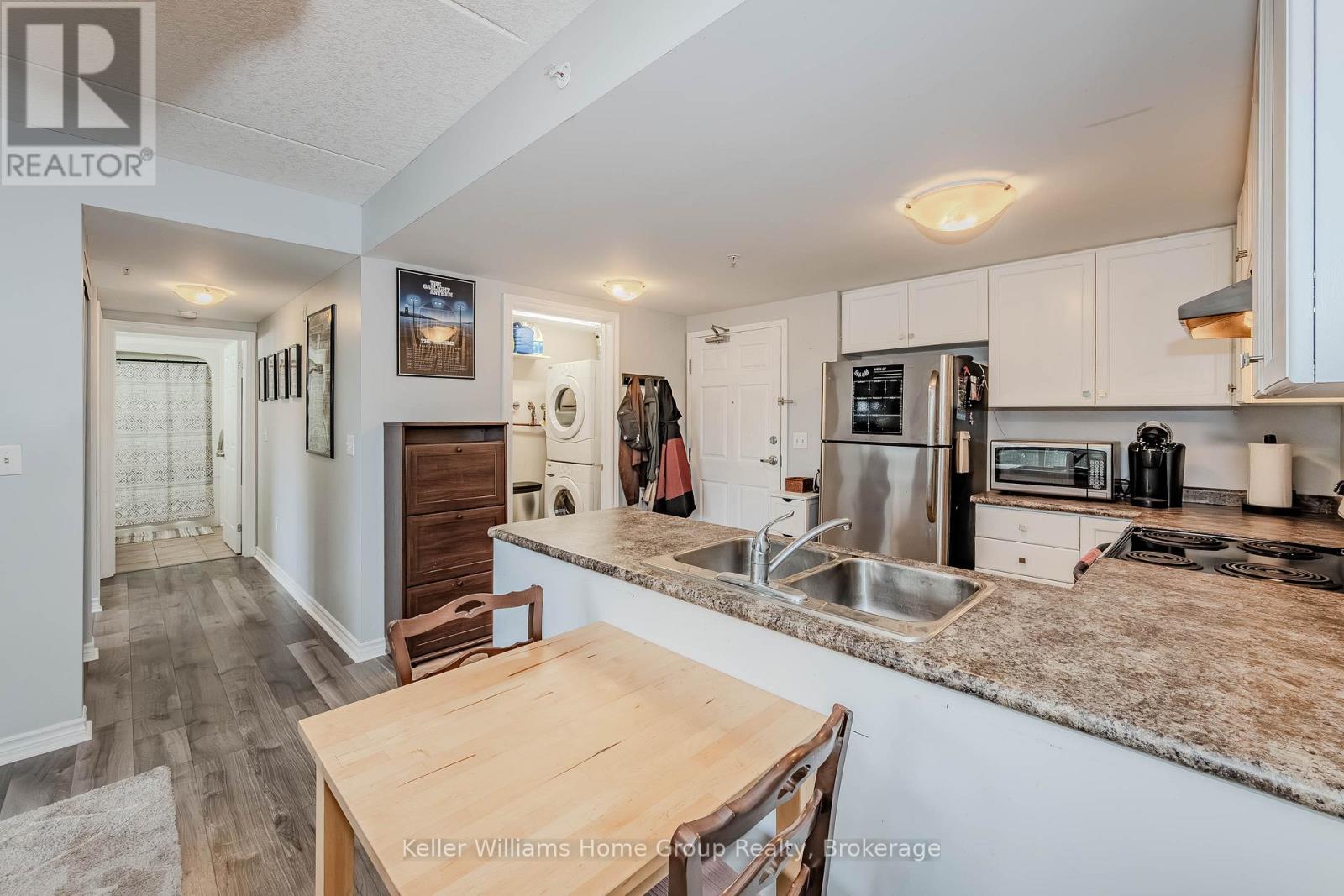 201 - 60 Lynnmore Street, Guelph, Ontario  N1L 0J8 - Photo 15 - X12025396